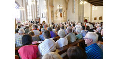 Ökumenischer Einschulungsgottesdienst in St. Crescentius (Foto: Karl-Franz Thiede)